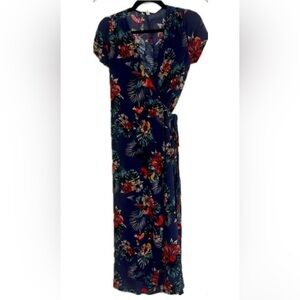 Roxy Floral true Wrap Maxi Dress Sz M